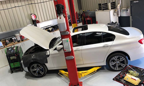 Swindon Autoworks Services BMW & Mini